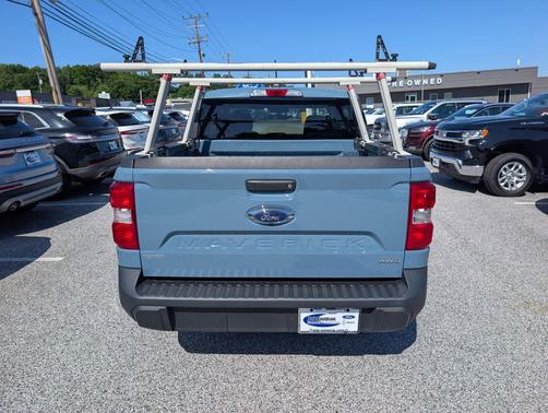 Area 51 2022 Ford Maverick XL