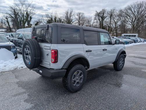 Avalanche Gray 2026 Ford Bronco Big Bend