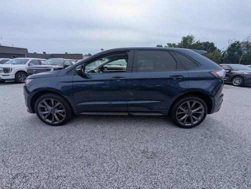 2017 Ford Edge Sport