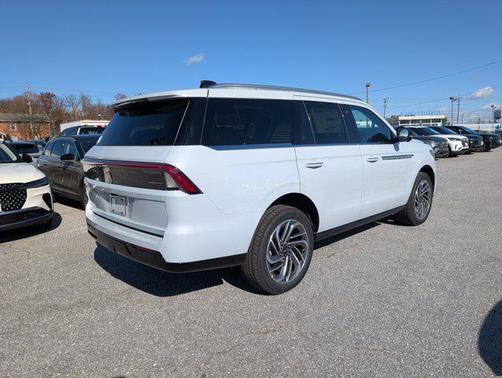 2025 Lincoln Navigator Reserve