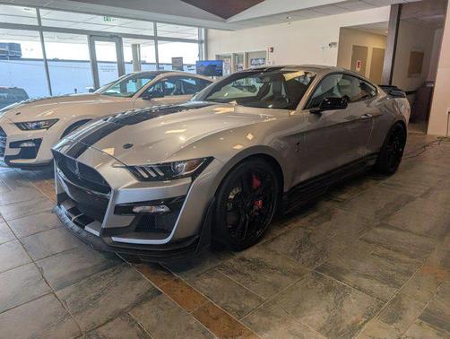 2020 Ford Shelby GT500 Base