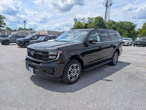 Agate Black Metallic 2026 Ford Expedition Max Active 4x4