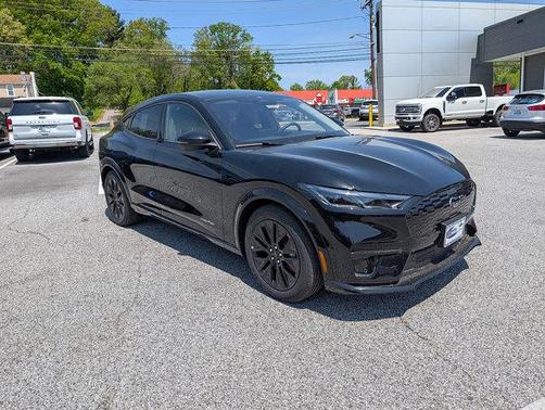 2025 Ford Mustang Mach-E Premium