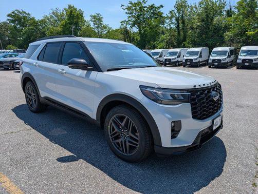 Space White Metallic 2026 Ford Explorer ST