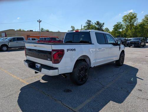 Star White Metallic Tri-Coat 2026 Ford F-150 Platinum