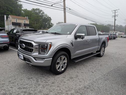 Iconic Silver Metallic 2023 Ford F-150 Platinum