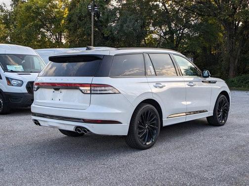 2025 Lincoln Aviator Reserve AWD