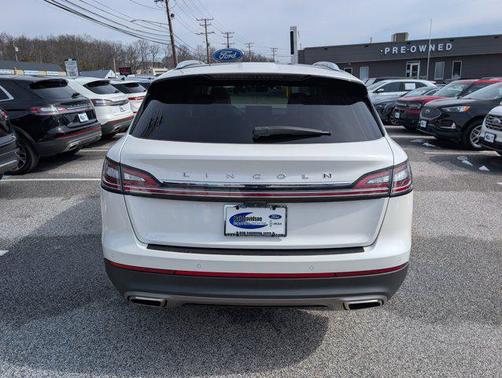 2022 Lincoln Nautilus Reserve