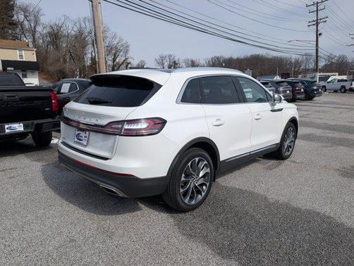 2022 Lincoln Nautilus Reserve