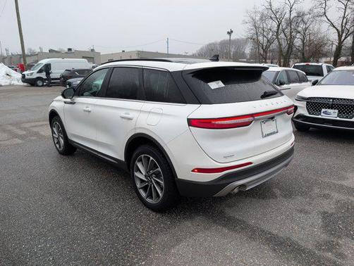 2026 Lincoln Corsair Premiere