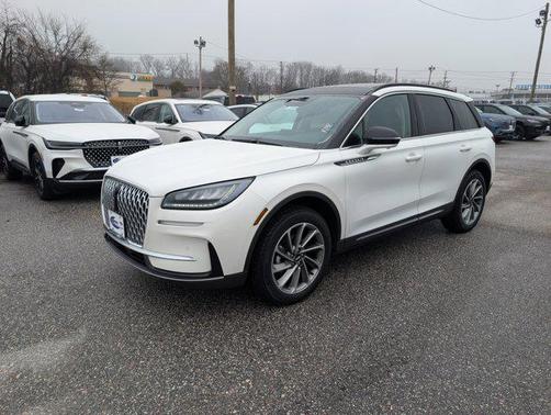 2026 Lincoln Corsair Premiere