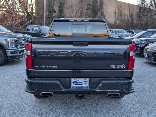 2022 Chevrolet Silverado 1500 High Country