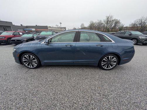 Diamond 2019 Lincoln MKZ Hybrid Reserve