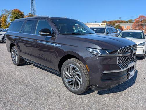 2025 Lincoln Navigator Reserve