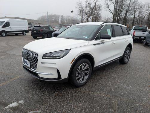 2026 Lincoln Corsair Premiere