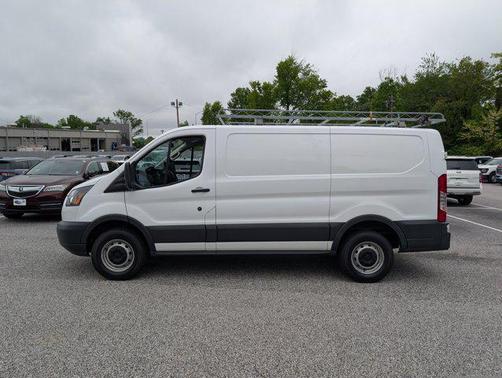 2017 Ford Transit-250 Base