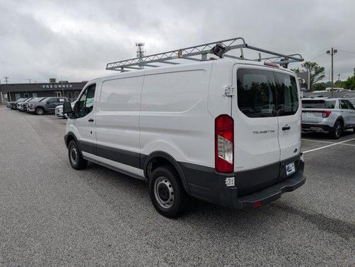 2017 Ford Transit-250 Base