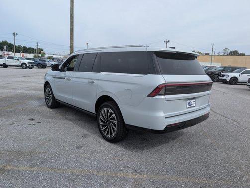 2025 Lincoln Navigator Black Label