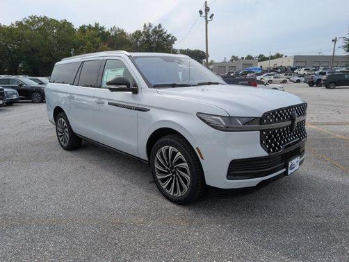 2025 Lincoln Navigator Black Label