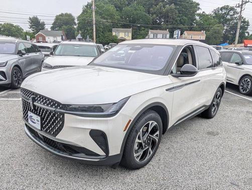 2025 Lincoln Nautilus Premiere