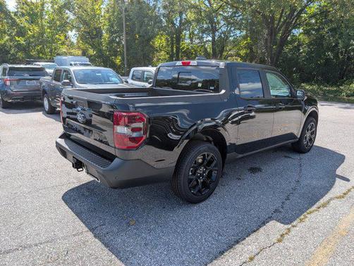 2025 Ford Maverick Lariat