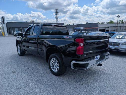 Black 2023 Chevrolet Silverado 1500 LT