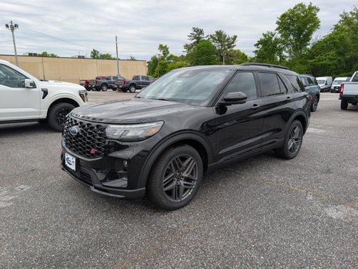 Agate Black Metallic 2026 Ford Explorer ST