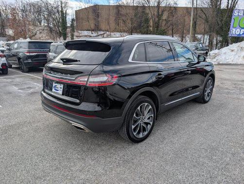 2023 Lincoln Nautilus Reserve