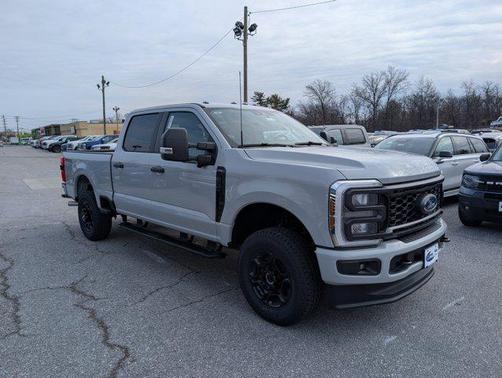 Avalanche 2026 Ford F-250 XL