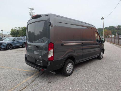 2025 Ford Transit-250 Base