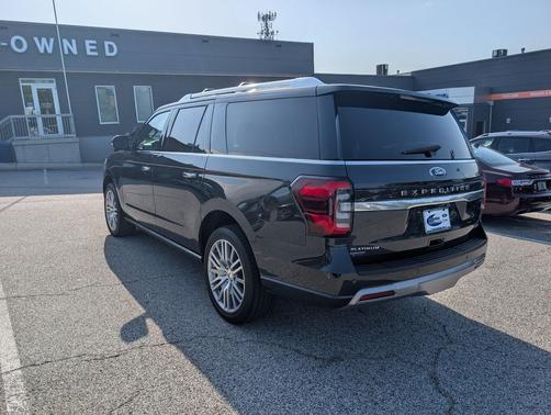 Dark Matter Metallic 2022 Ford Expedition Max Platinum