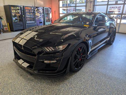 2020 Ford Shelby GT500 Base