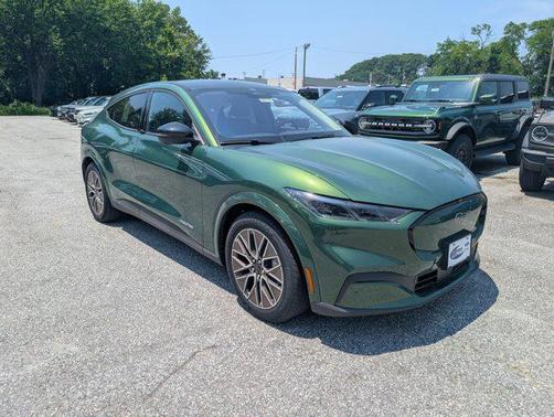 2025 Ford Mustang Mach-E Premium