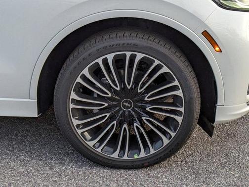 2025 Lincoln Aviator Black Label AWD