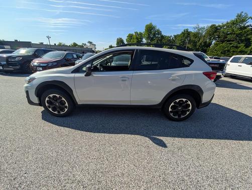 Crystal White Pearl 2021 Subaru Crosstrek Base