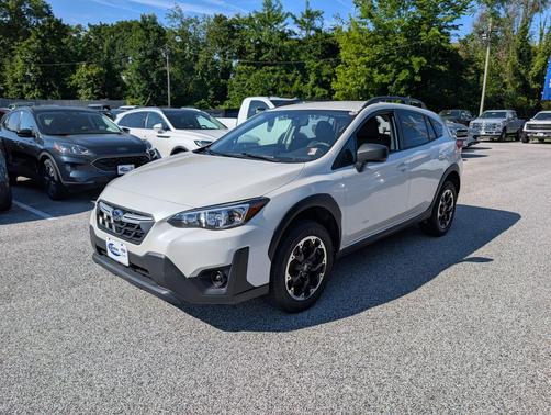 Crystal White Pearl 2021 Subaru Crosstrek Base