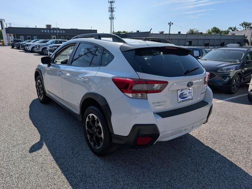 Crystal White Pearl 2021 Subaru Crosstrek Base