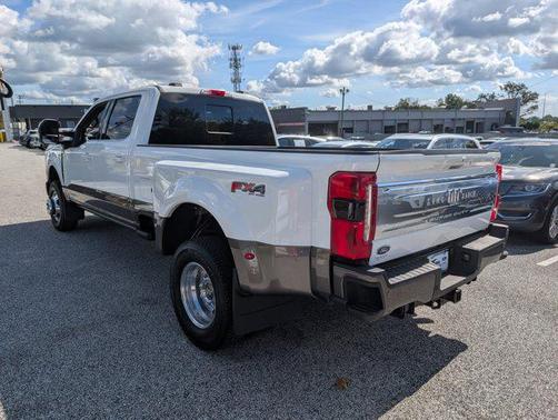 2023 Ford F-350 King Ranch