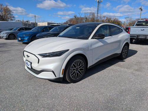 2025 Ford Mustang Mach-E Premium