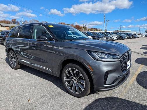 2025 Lincoln Aviator Premiere