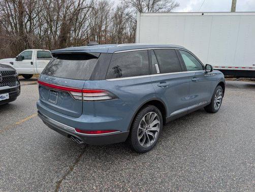 2026 Lincoln Aviator Premiere