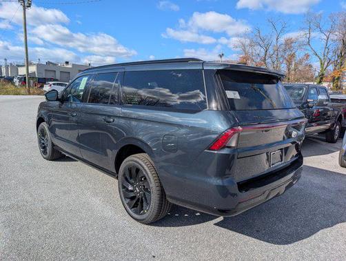 2025 Lincoln Navigator Reserve