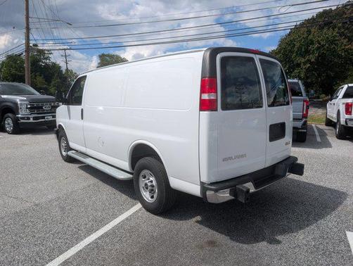 2023 GMC Savana 2500 Work Van