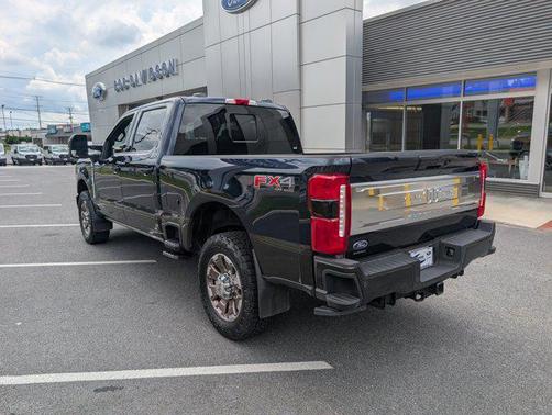 2025 Ford F-350 King Ranch