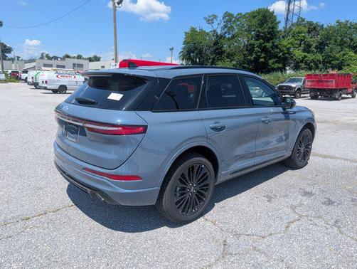 2025 Lincoln Corsair Premiere