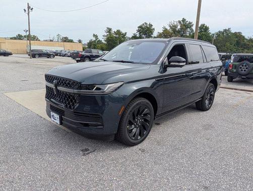2025 Lincoln Navigator Reserve
