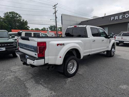 2022 Ford F-450 Platinum
