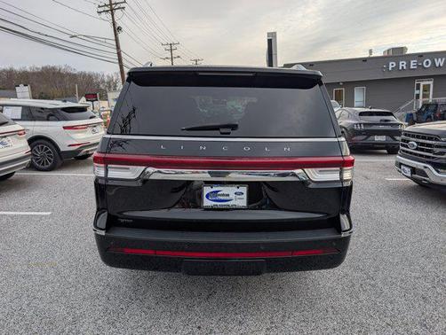 2023 Lincoln Navigator Reserve