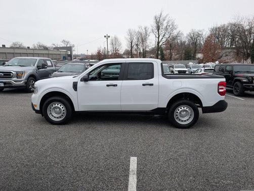 2024 Ford Maverick XL