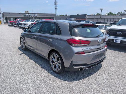 2020 Hyundai Elantra GT Base